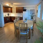 Apartamento With Free Parking For Car